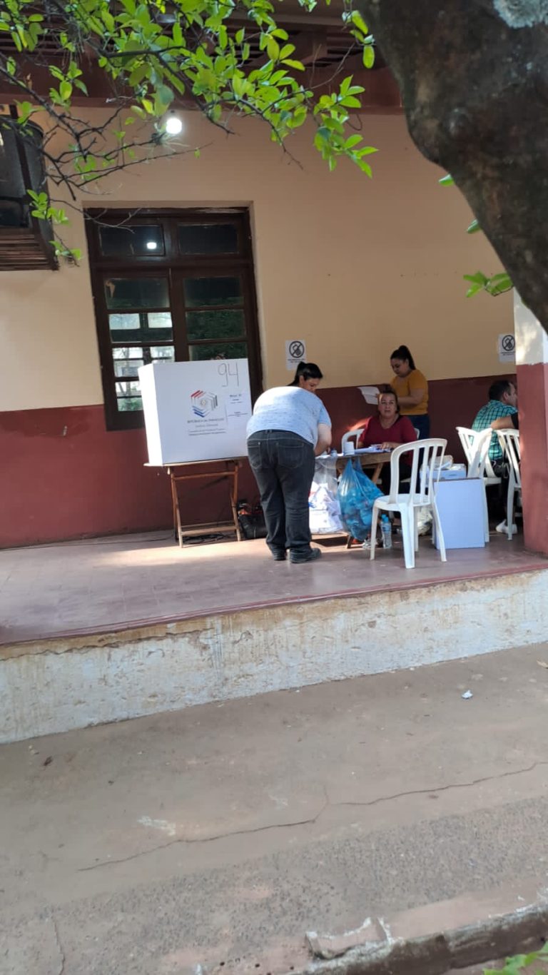 Cierre de mesas y conteo de votos