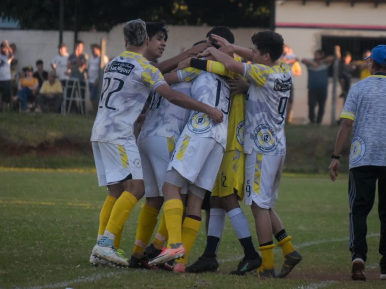 El «12» se adueñó del partido de ida