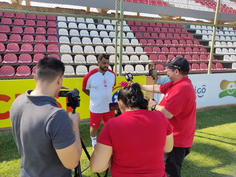 Mario Jara: «Vamos a salir a ganar en todas las canchas»