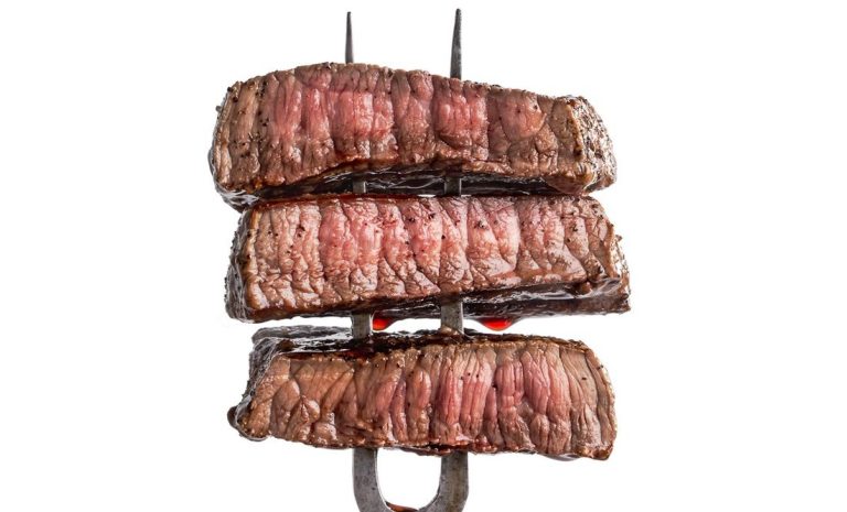 ¿Es realmente necesario comer carne?