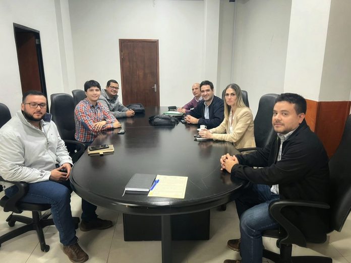 Coordinan acciones para optimizar obras en arroyo San Lorenzo