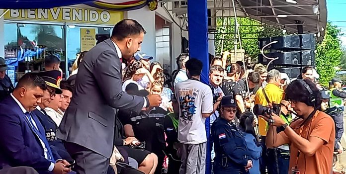 Felipe Salomón prepara otro viaje