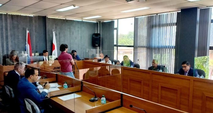 Junta tratará presupuesto 2026 en medio de reclamo de aumento salarial