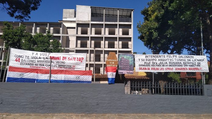 Crece indignación por construcción irregular de edificio