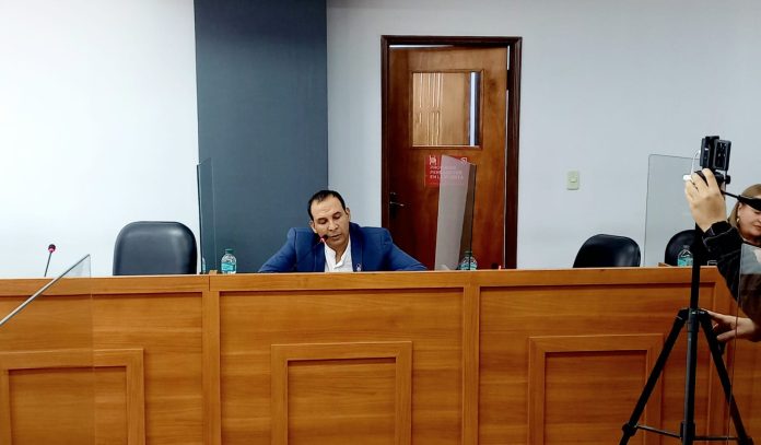 Junta urge informes a la Intendencia sobre ejecución de obras en escuela Carolina Romero