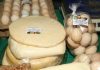 Feria de Agricultura Familiar en la Dirección de Comercialización del MAG
