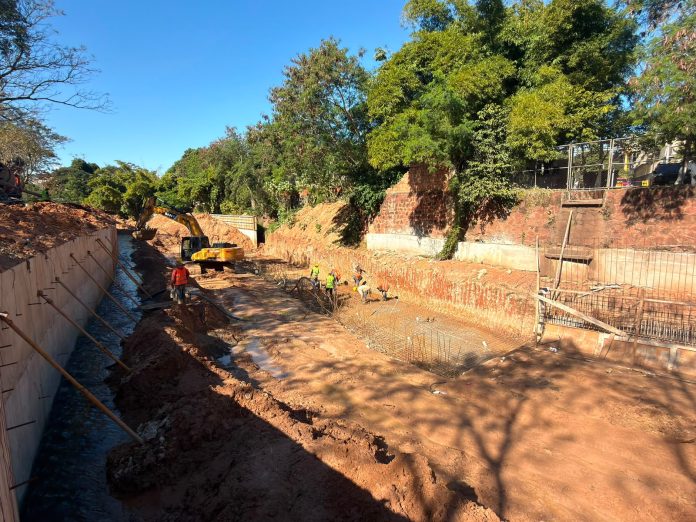 "Canalización del arroyo San Lorenzo alcanza 42% de avance", informan