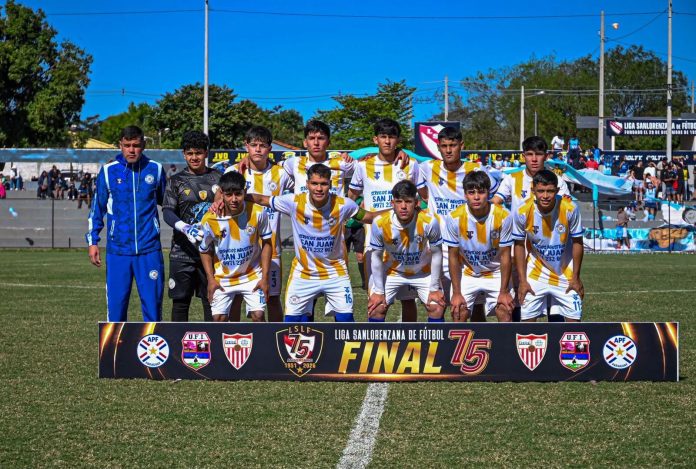 12 de Octubre se consagra campeón de la categoría Juvenil