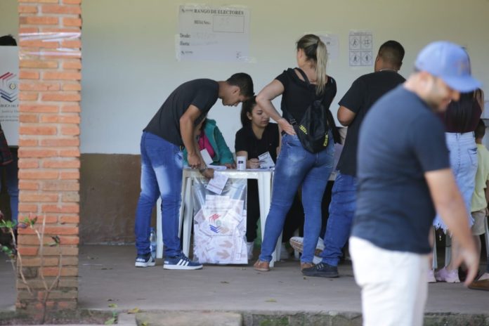 Los jóvenes representan el 27 % del padrón electoral para las elecciones municipales del 4 de octubre