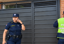 Cierran los portones de los locales de votación